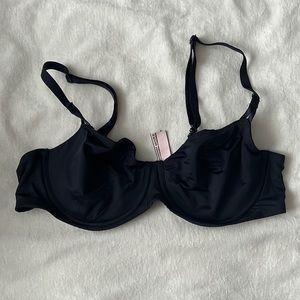 Victoria secret navy blue underwire bra